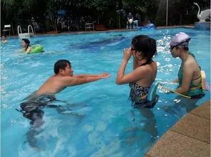 成人业余游泳运动考级视频,解锁游泳技能提升之路