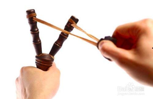 成人弹弓制造视频大全教程,成人弹弓制作教程视频合集解析